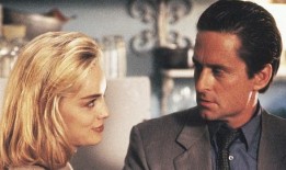 本能1电影在线观看,原始欲望的觉醒——探索人性深处的原始冲动