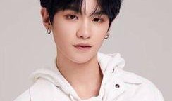 黄明昊女友爆料视频,揭秘明星恋情背后的真相